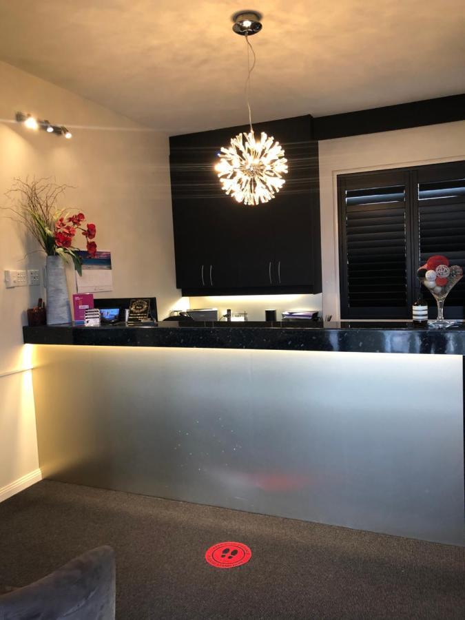 Abbotsleigh Motor Inn Armidale Eksteriør billede