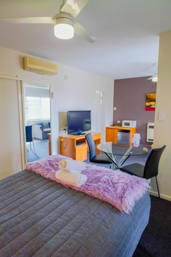 Abbotsleigh Motor Inn Armidale Eksteriør billede