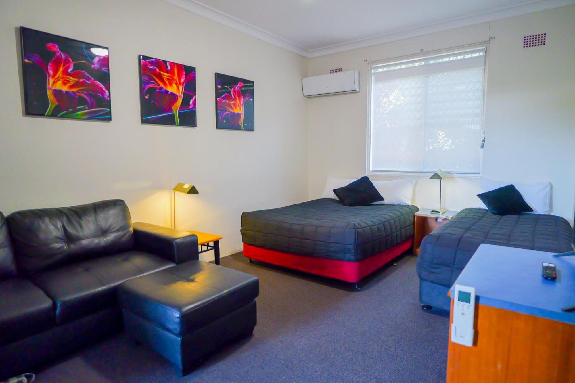 Abbotsleigh Motor Inn Armidale Eksteriør billede