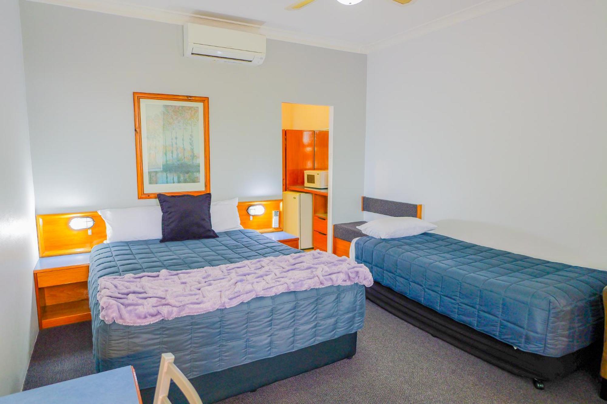 Abbotsleigh Motor Inn Armidale Eksteriør billede