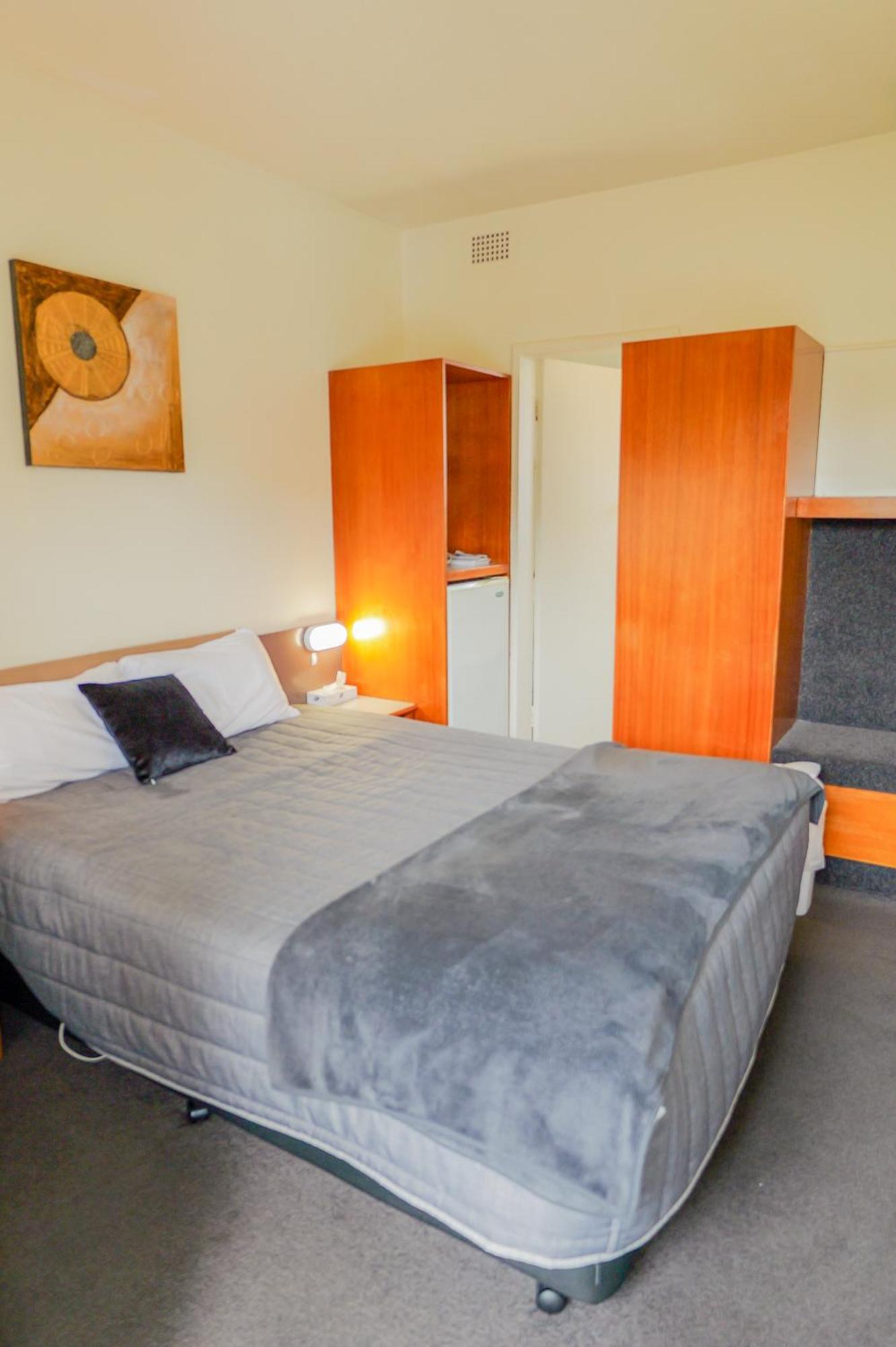 Abbotsleigh Motor Inn Armidale Eksteriør billede