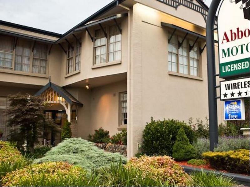 Abbotsleigh Motor Inn Armidale Eksteriør billede