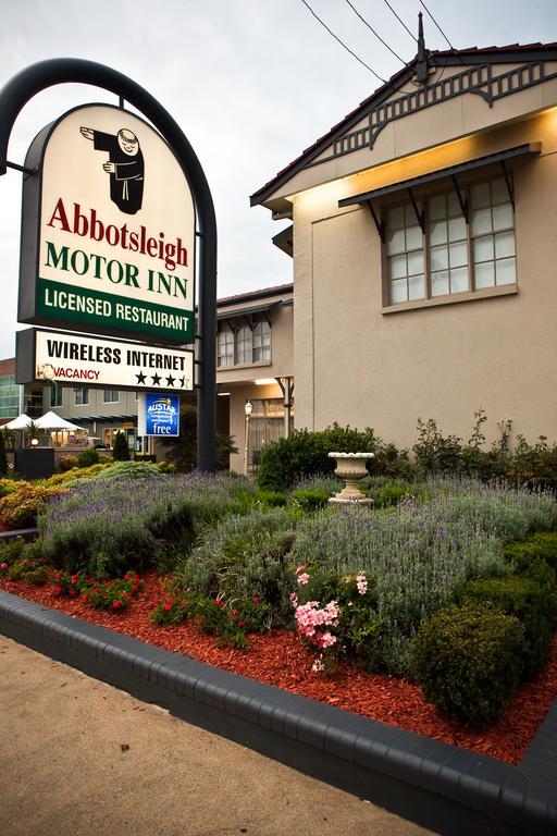 Abbotsleigh Motor Inn Armidale Eksteriør billede